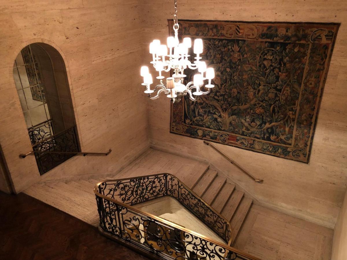 The Inn At The Standard Club Chicago Bagian luar foto
