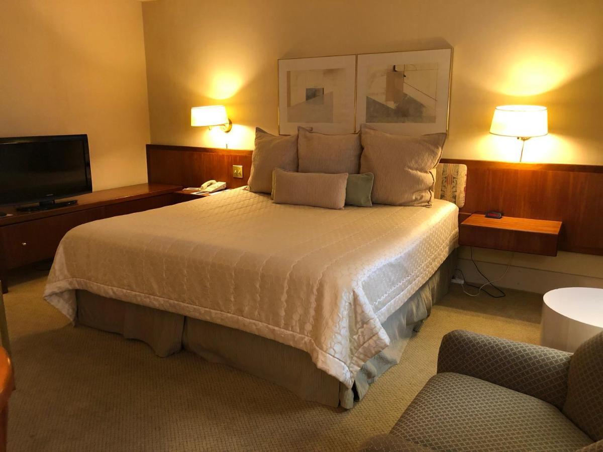 The Inn At The Standard Club Chicago Bagian luar foto