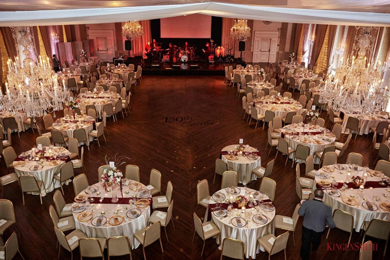 The Inn At The Standard Club Chicago Bagian luar foto