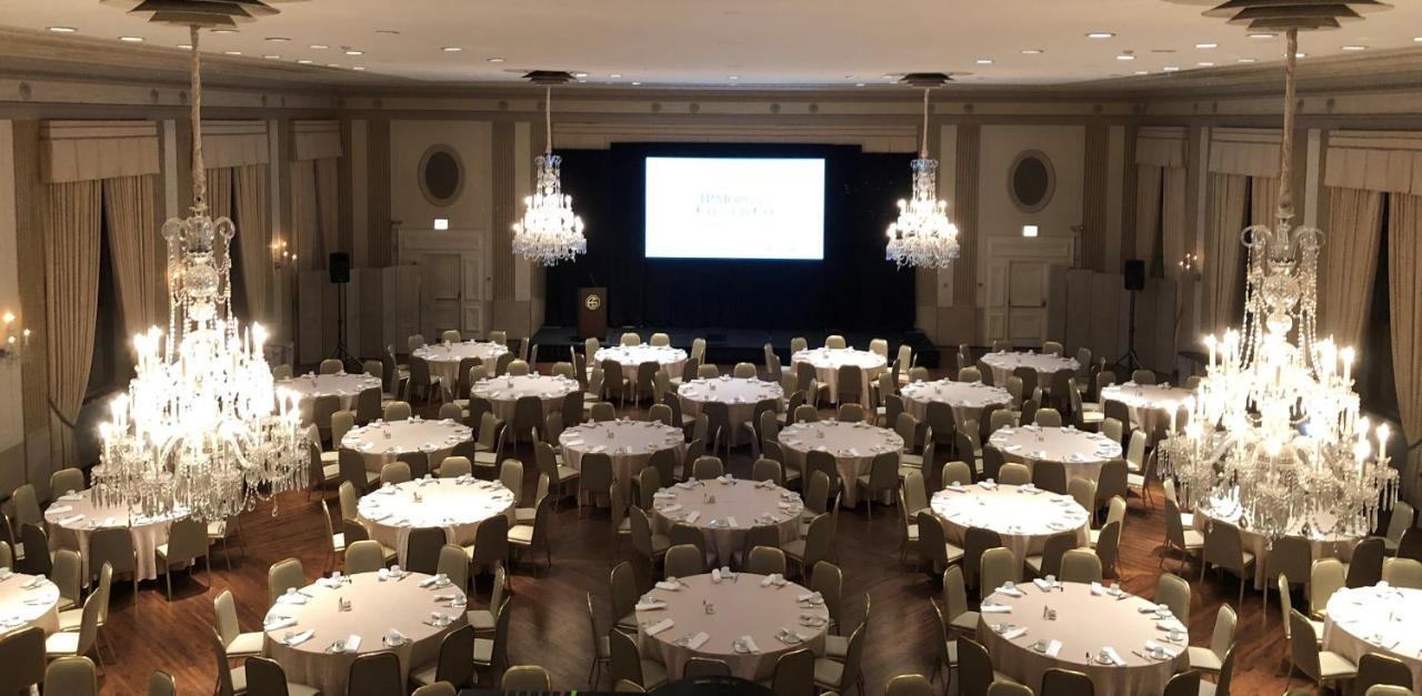 The Inn At The Standard Club Chicago Bagian luar foto